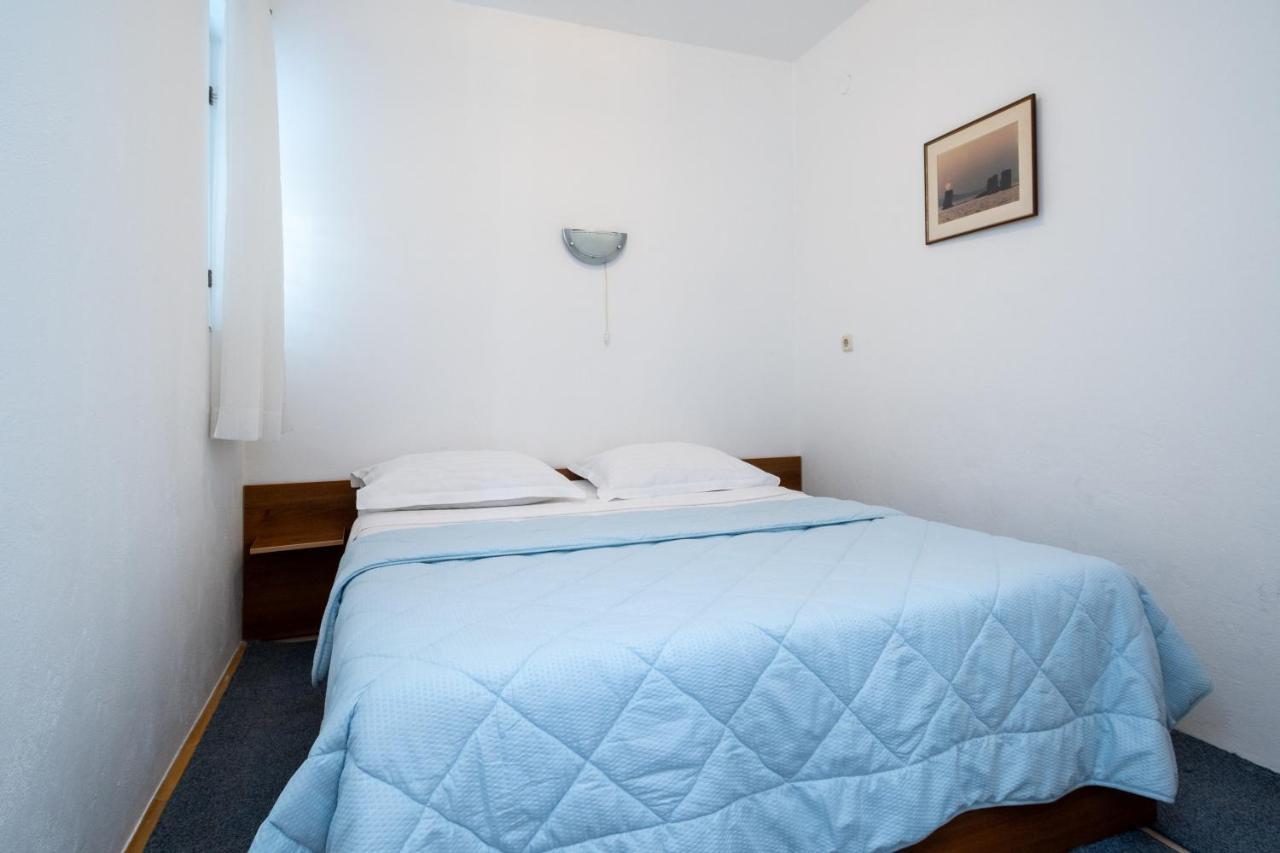 Apartments By The Sea Sukosan, Zadar - 5863 Ngoại thất bức ảnh