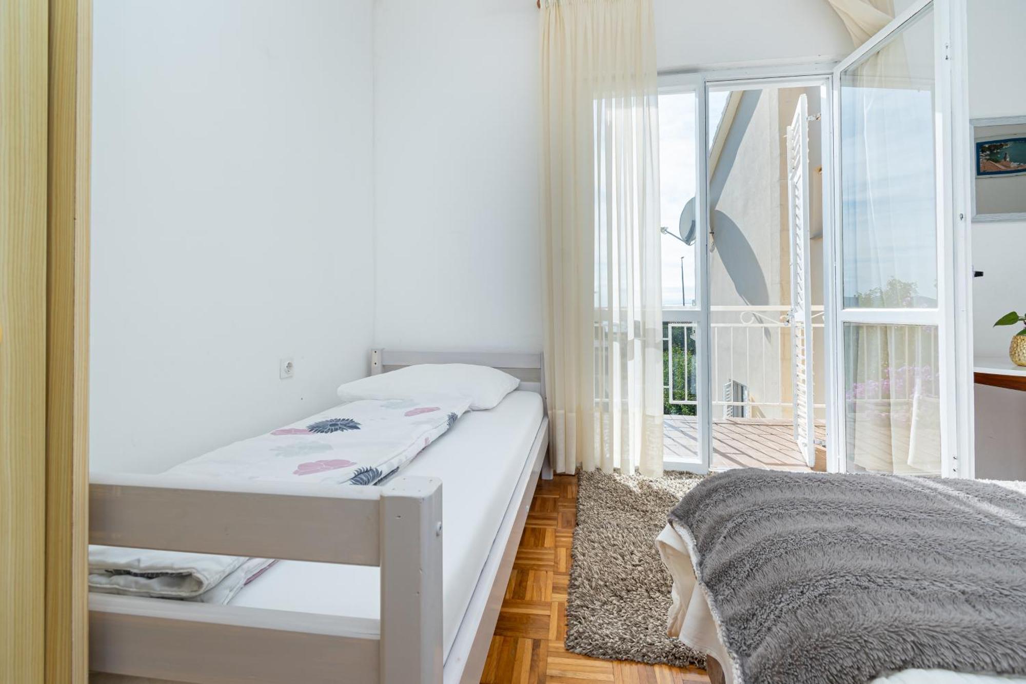 Apartments By The Sea Sukosan, Zadar - 5863 Phòng bức ảnh